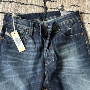 ✨NWT✨Diesel Blue Slim Straight Jeans with Authentic Vintage Appeal